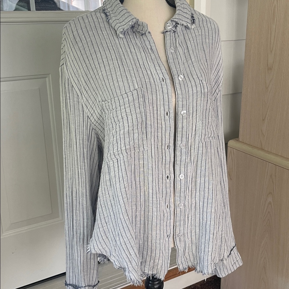 On Blue Soft Striped Button Down  Raw Hem Shirt Size Medium